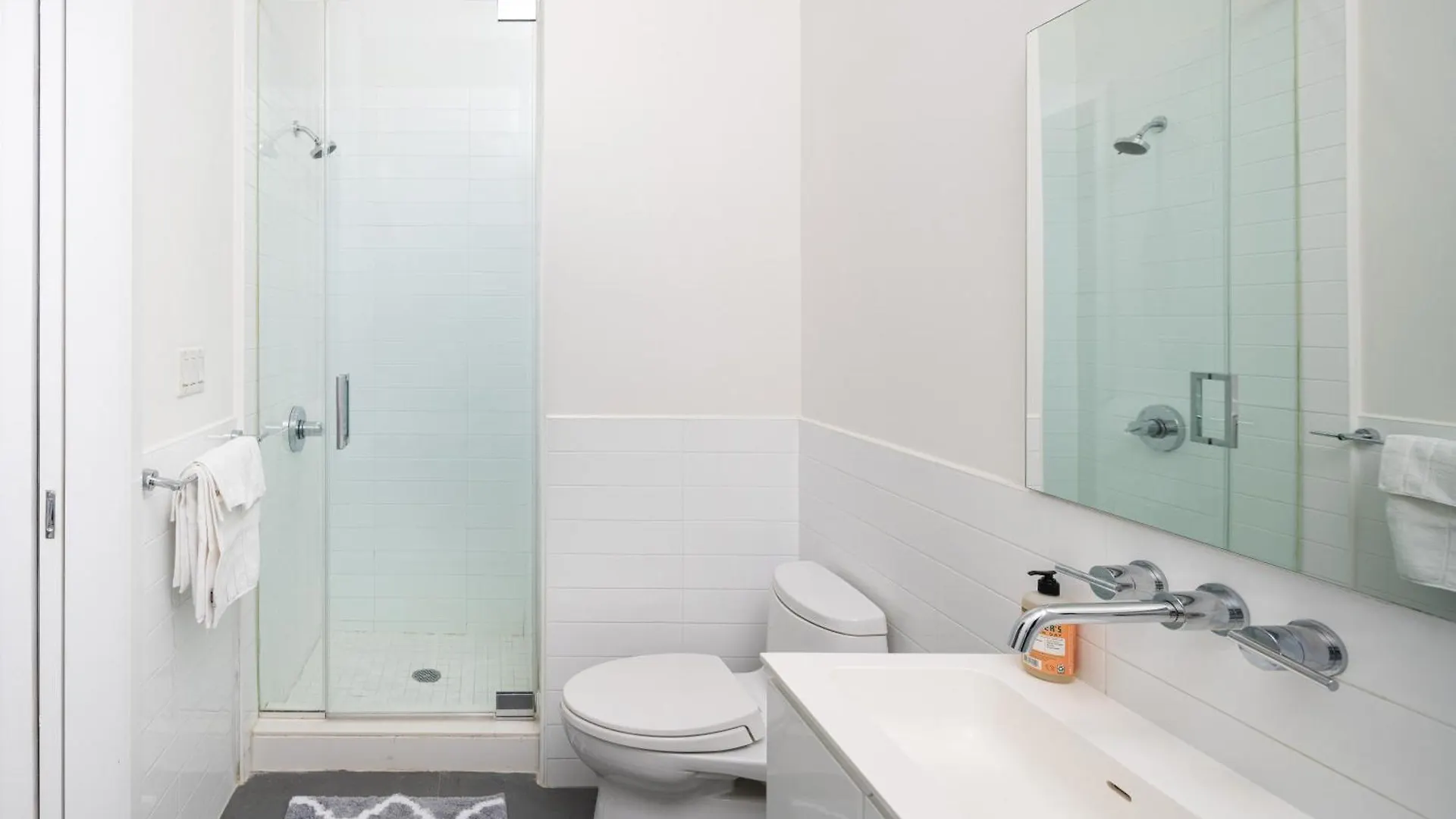Spacious Luxury 2Bd Downtown Gym W/D Doorman New York Apartment