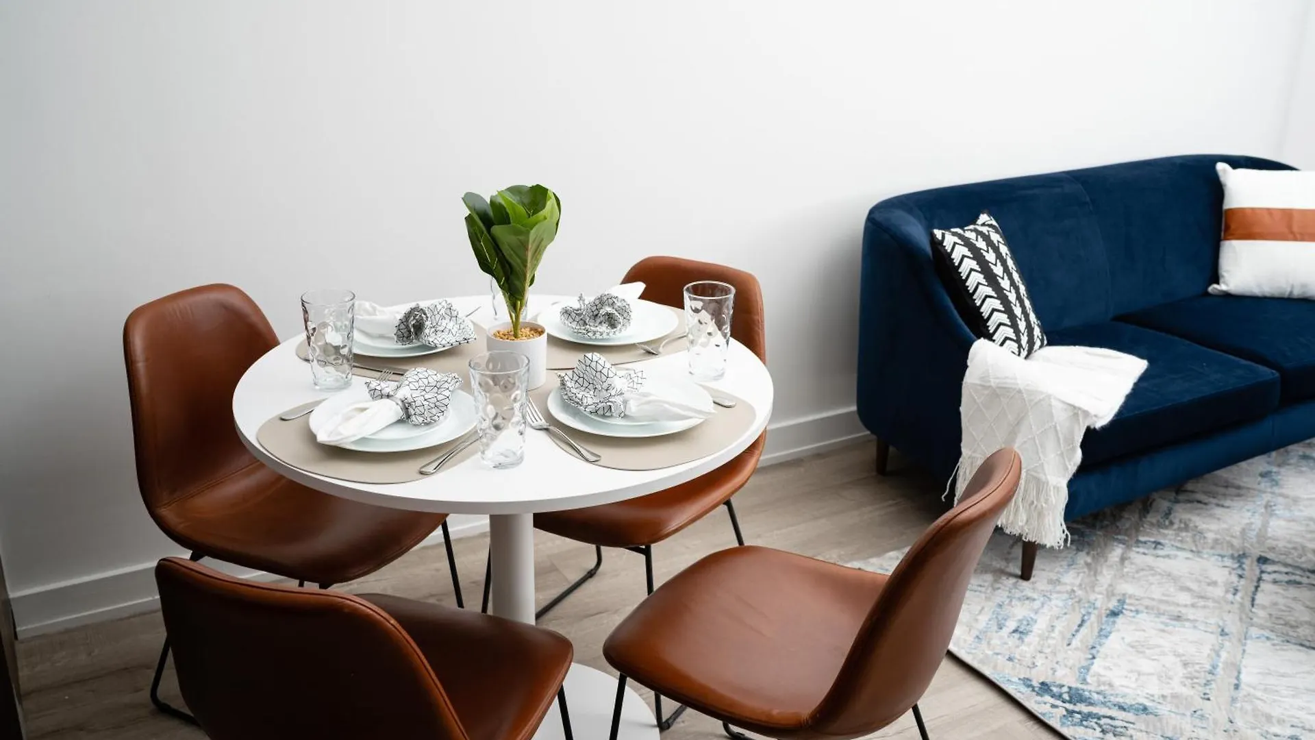 Spacious Luxury 2Bd Downtown Gym W/D Doorman 뉴욕 미국